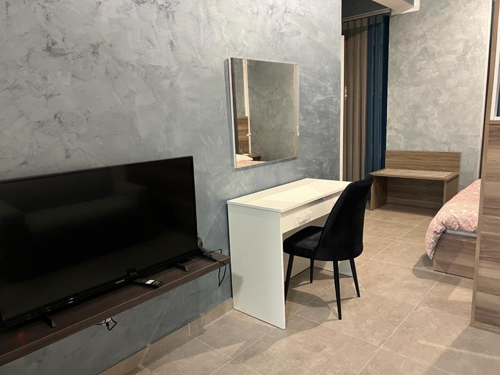 Stresa Court Apartments St. Julian's Zewnętrze zdjęcie